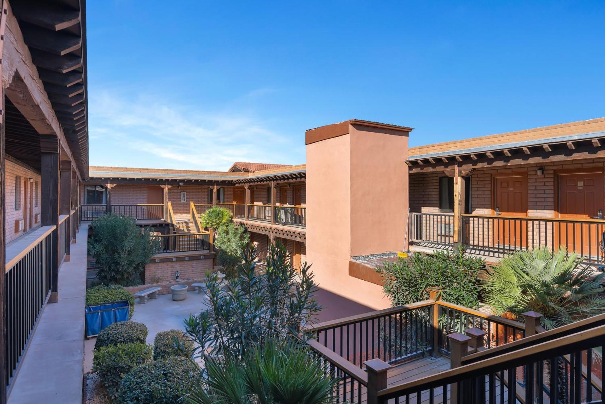 Sierra Suites Boutique Hotel Sierra Vista Extérieur photo